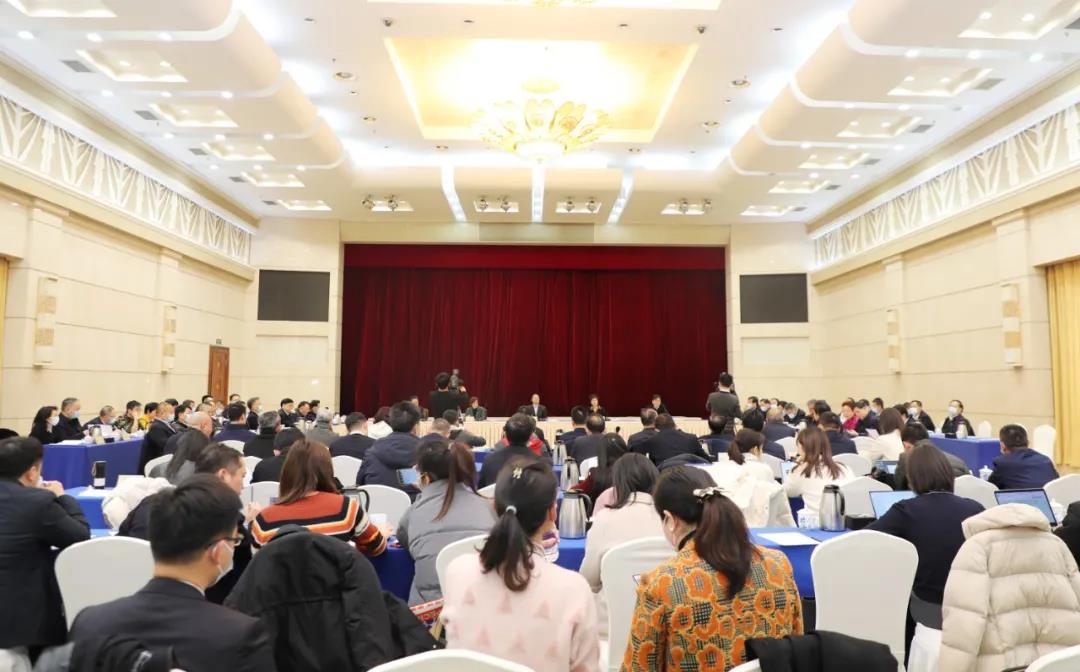 毛偉明省長出席全省民營企業(yè)家座談會,湘江電纜董事長侯少斌應(yīng)邀參加 毛偉明省長出席全省民營企業(yè)家座談會,湘江電纜董事長侯少斌應(yīng)邀參加