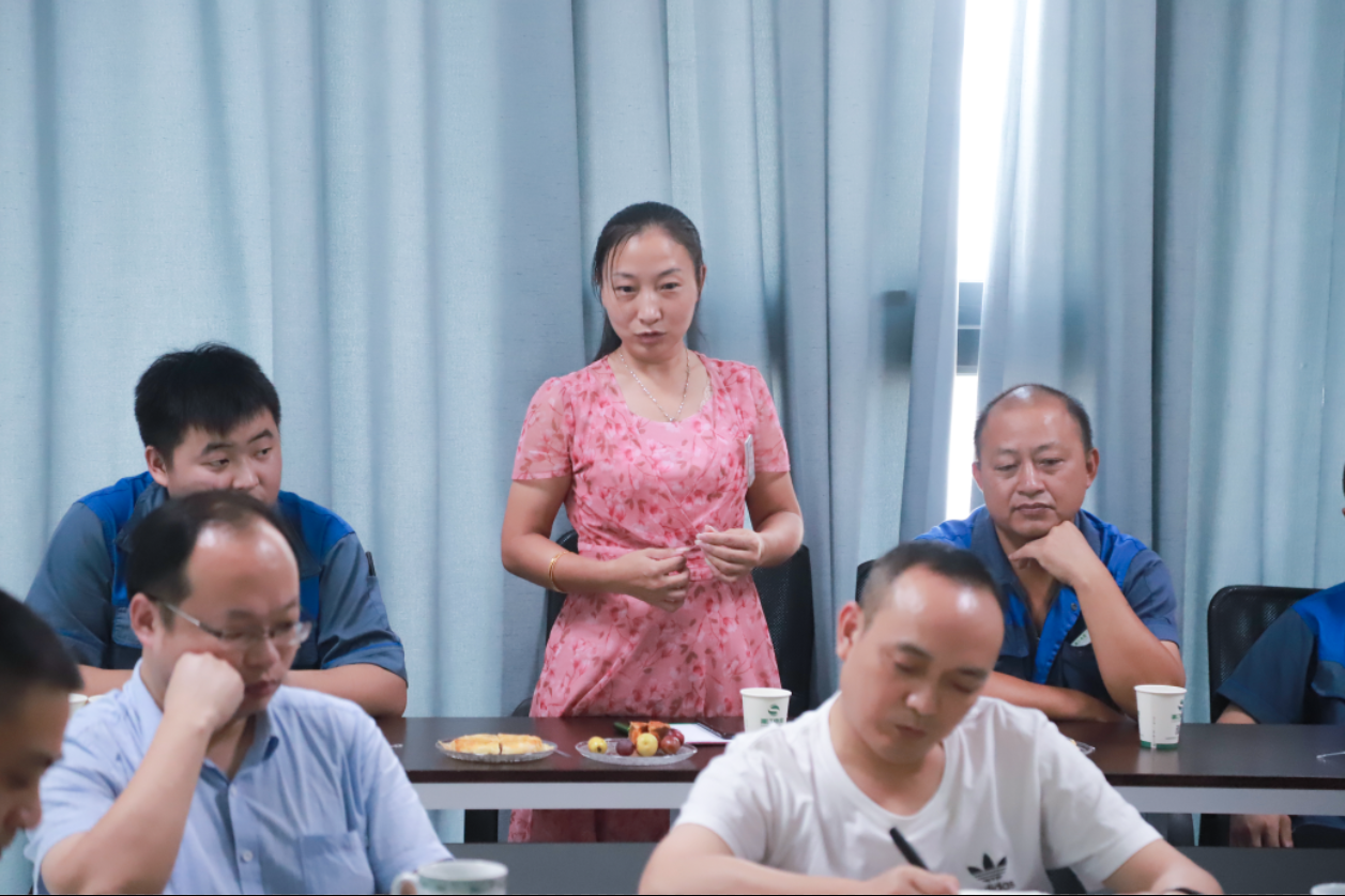 情滿中秋，共話未來(lái)。湘江電纜工會(huì)舉行中秋茶話會(huì)